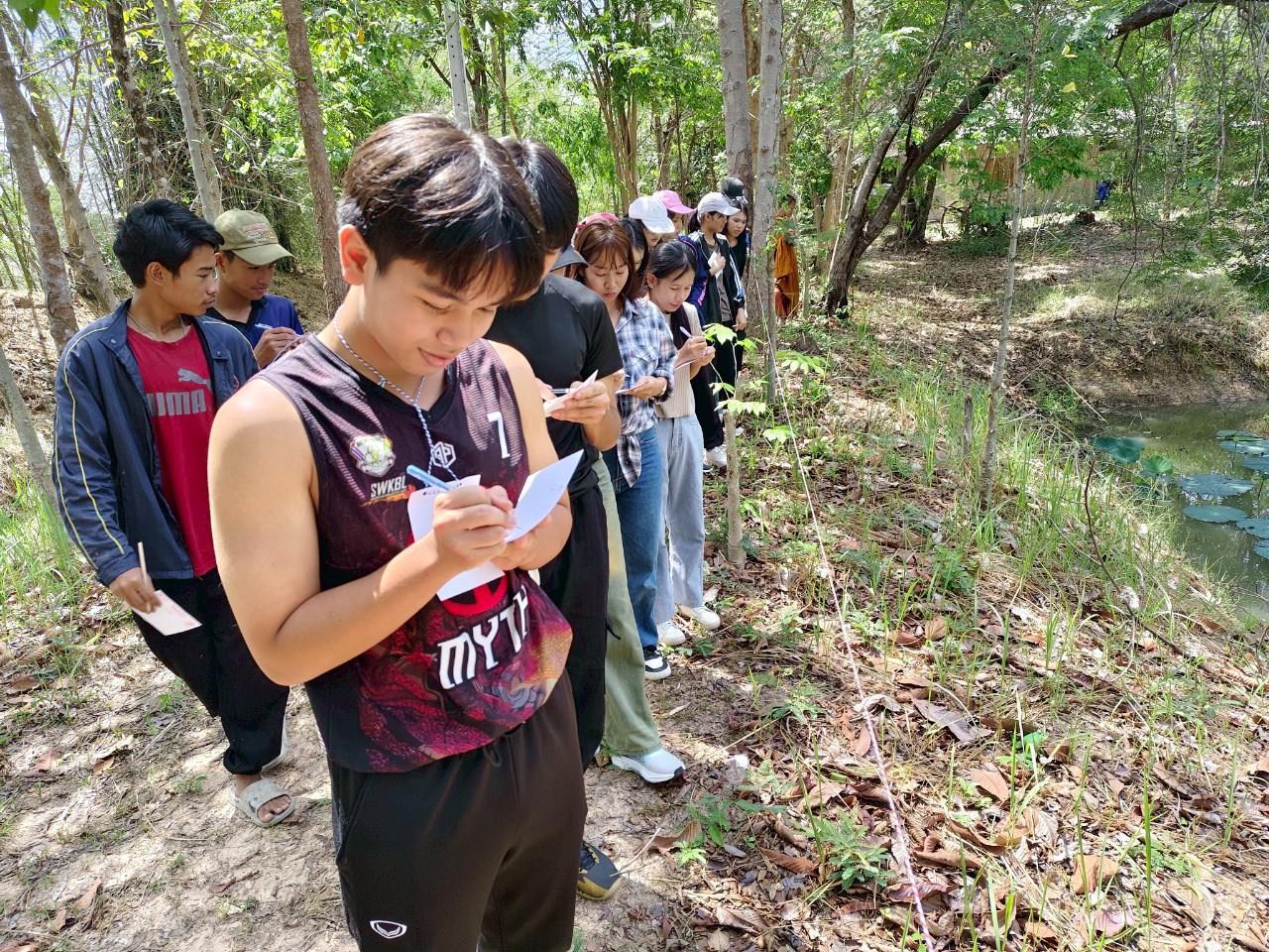 LINE_ALBUM_Day 4_250509_3
